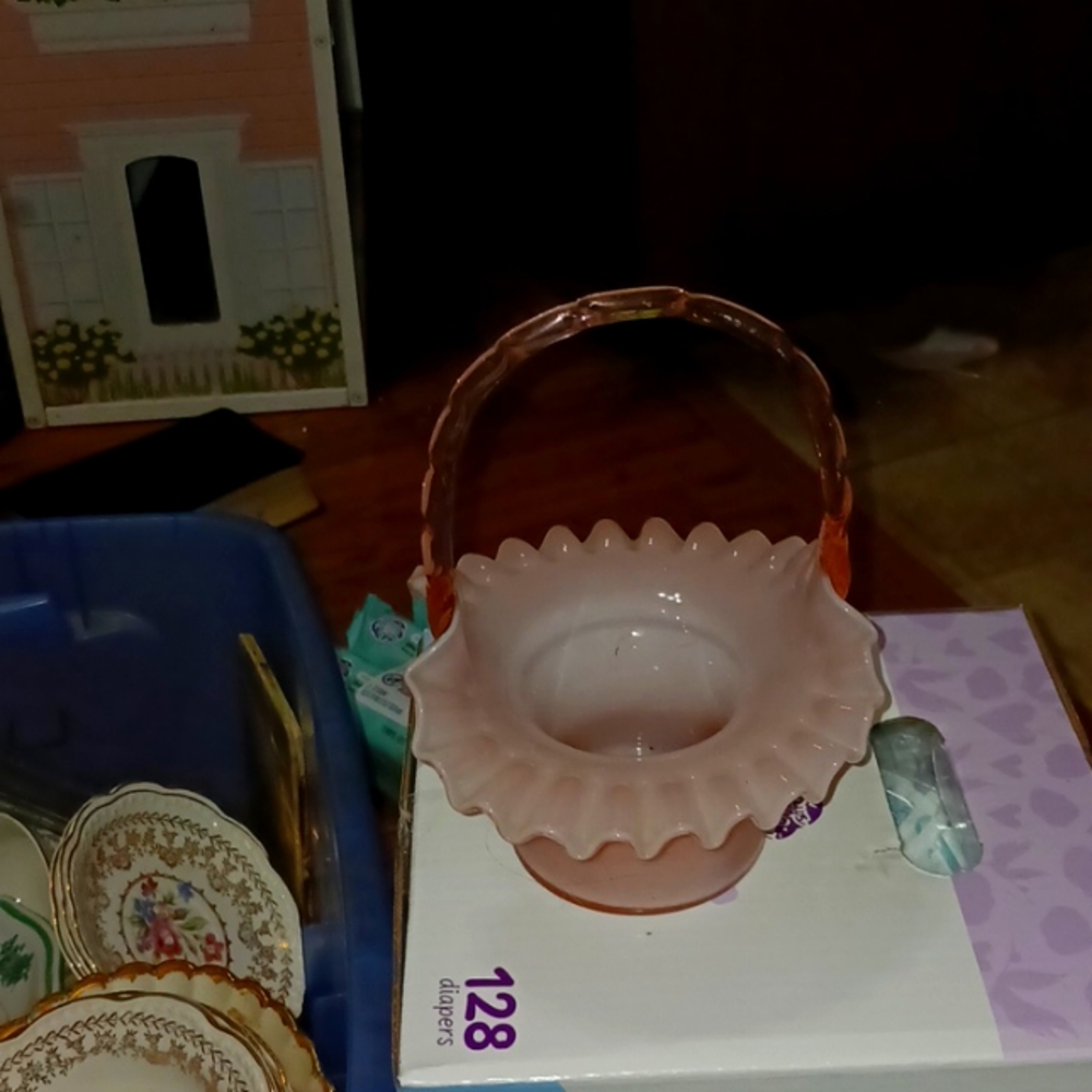 Glass basket